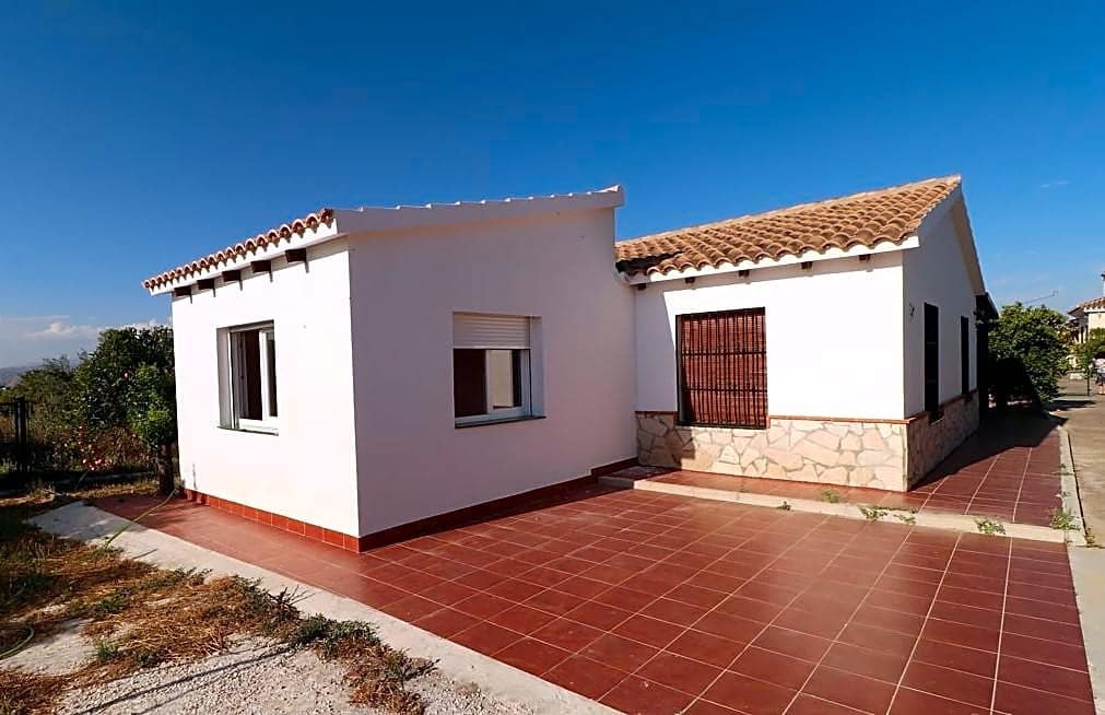 2 bedroom Villa for rent in Alhaurin el Grande with garage - € 1,100 (Ref: 6358661)