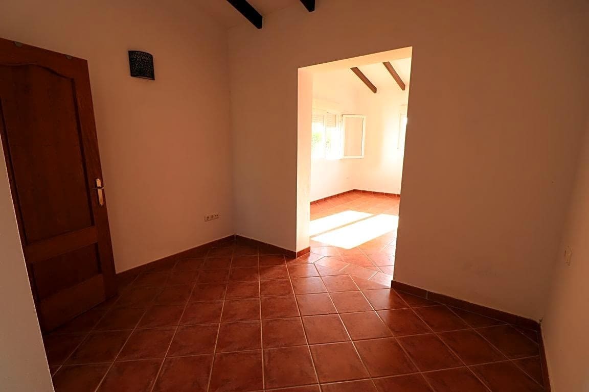 2 bedroom Villa for rent in Alhaurin el Grande with garage - € 1,100 (Ref: 6358661)