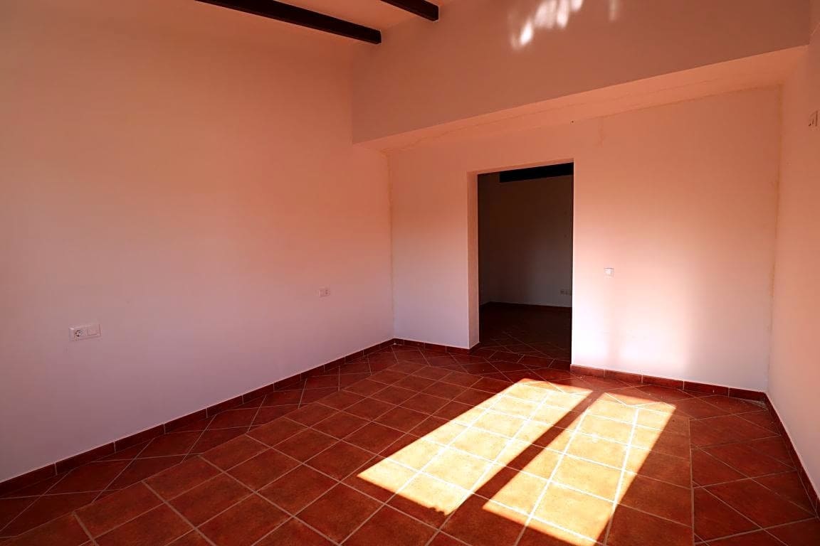 2 bedroom Villa for rent in Alhaurin el Grande with garage - € 1,100 (Ref: 6358661)