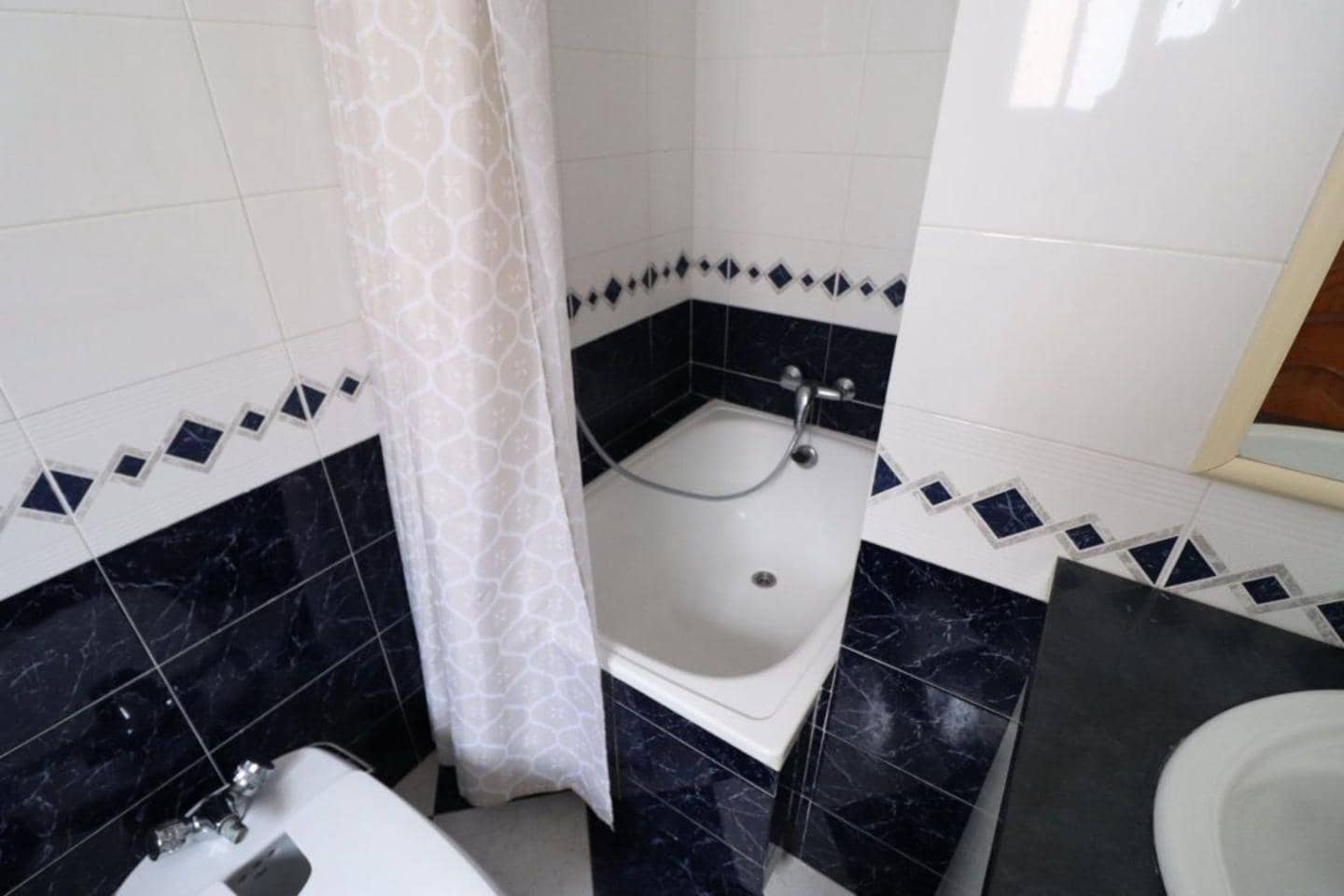 3 Zimmer Wohnung zu vermieten in Alhaurin el Grande - 900 € (Ref: 6414608)