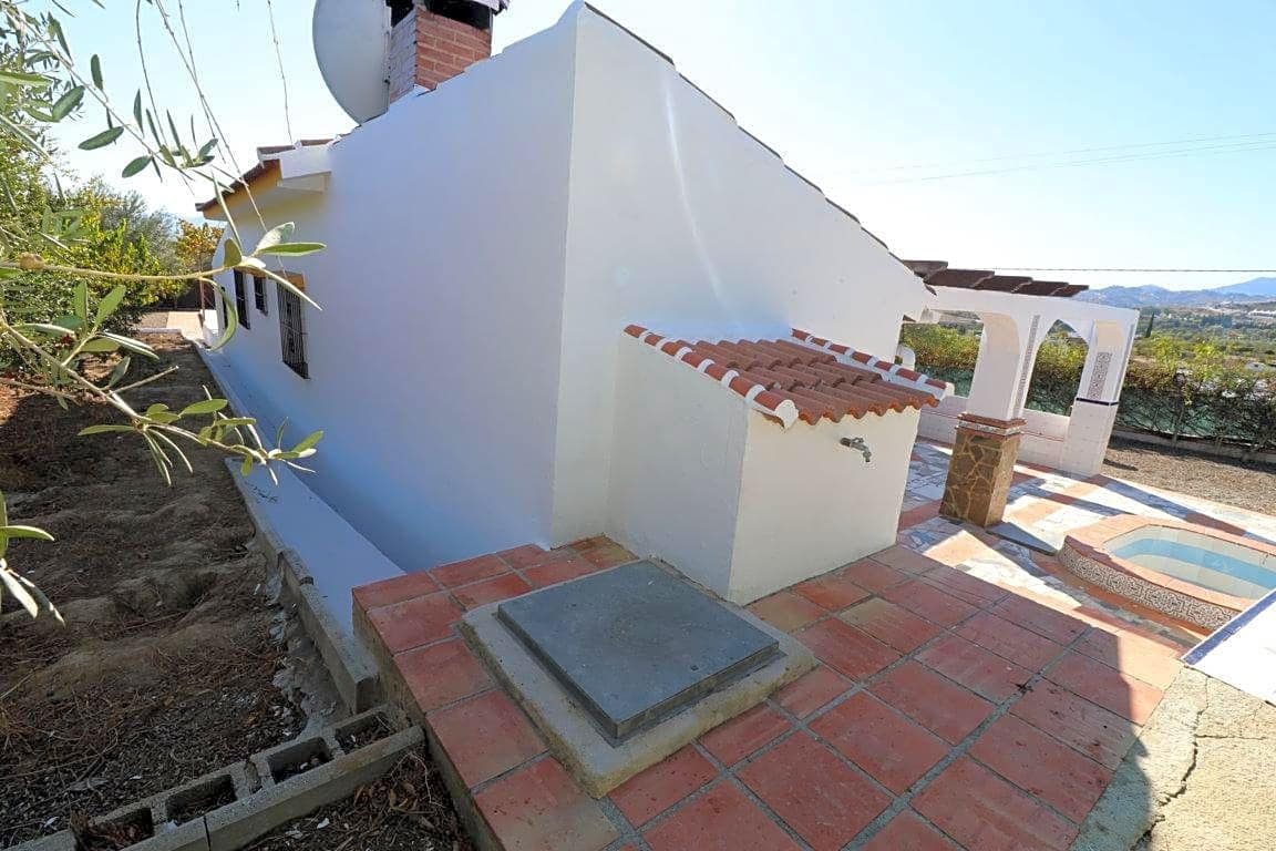 2 bedroom Villa for rent in Alhaurin el Grande with pool garage - € 1,500 (Ref: 6424240)