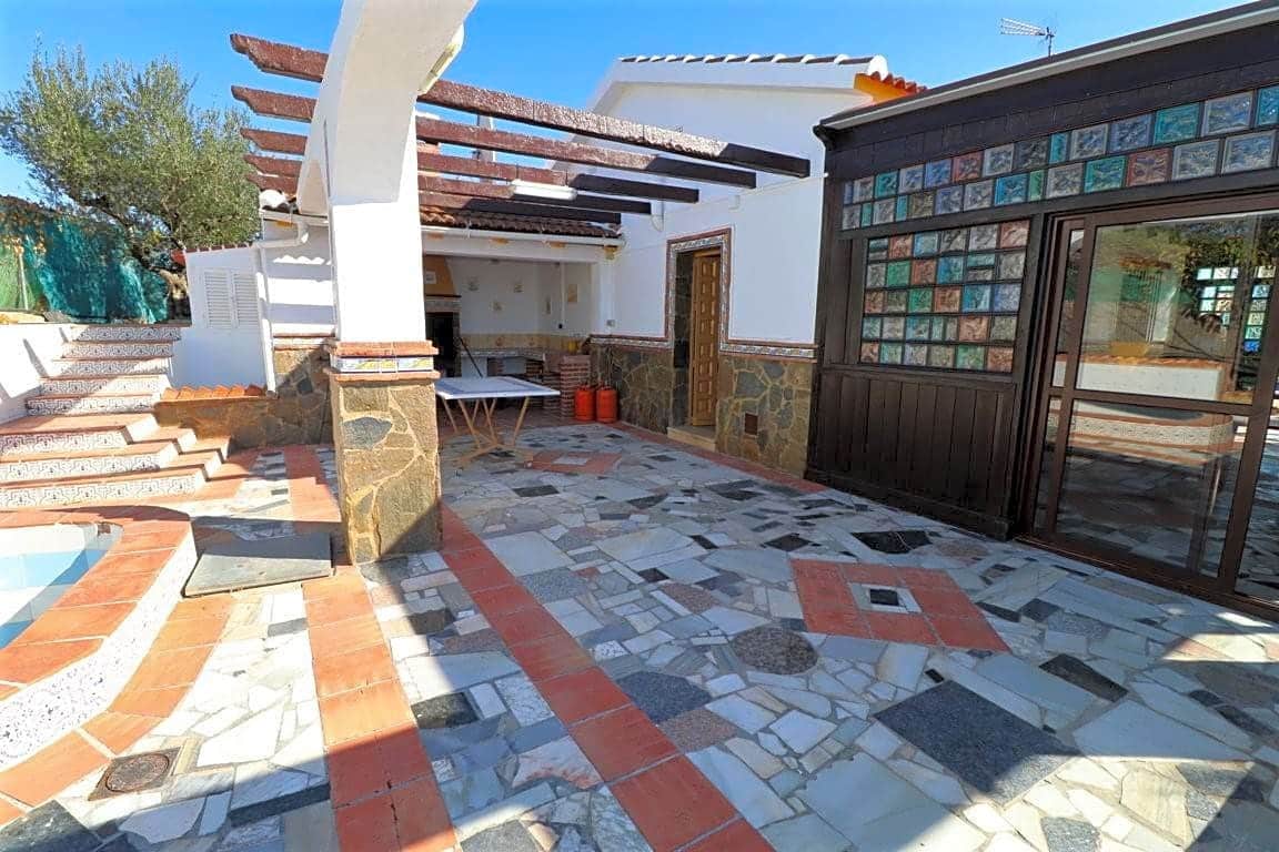 2 bedroom Villa for rent in Alhaurin el Grande with pool garage - € 1,500 (Ref: 6424240)