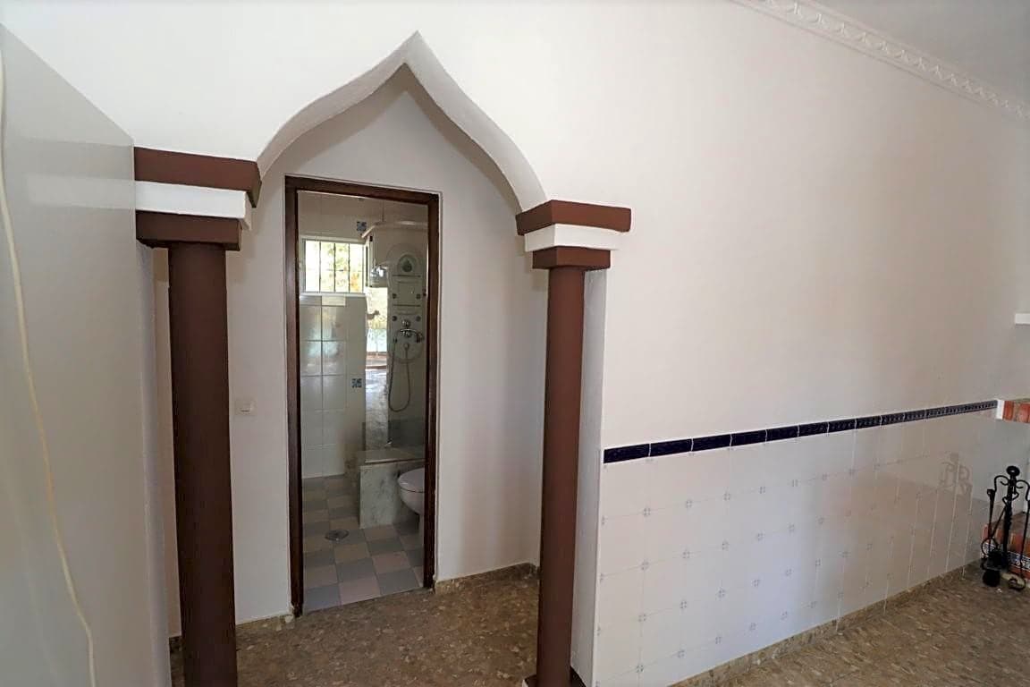2 bedroom Villa for rent in Alhaurin el Grande with pool garage - € 1,500 (Ref: 6424240)