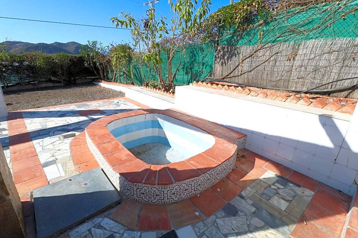 2 bedroom Villa for rent in Alhaurin el Grande with pool garage - € 1,500 (Ref: 6424240)