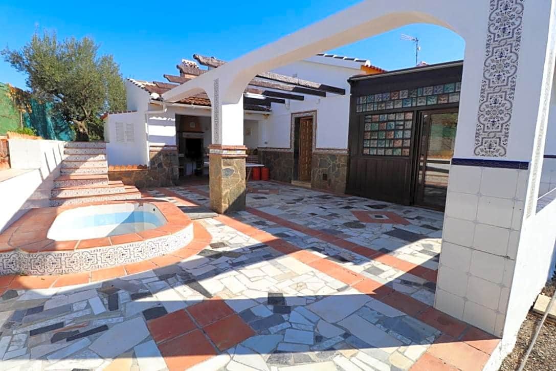 2 bedroom Villa for rent in Alhaurin el Grande with pool garage - € 1,500 (Ref: 6424240)