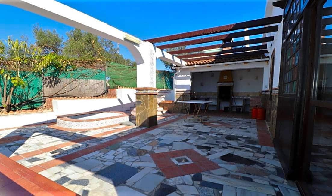 2 bedroom Villa for rent in Alhaurin el Grande with pool garage - € 1,500 (Ref: 6424240)