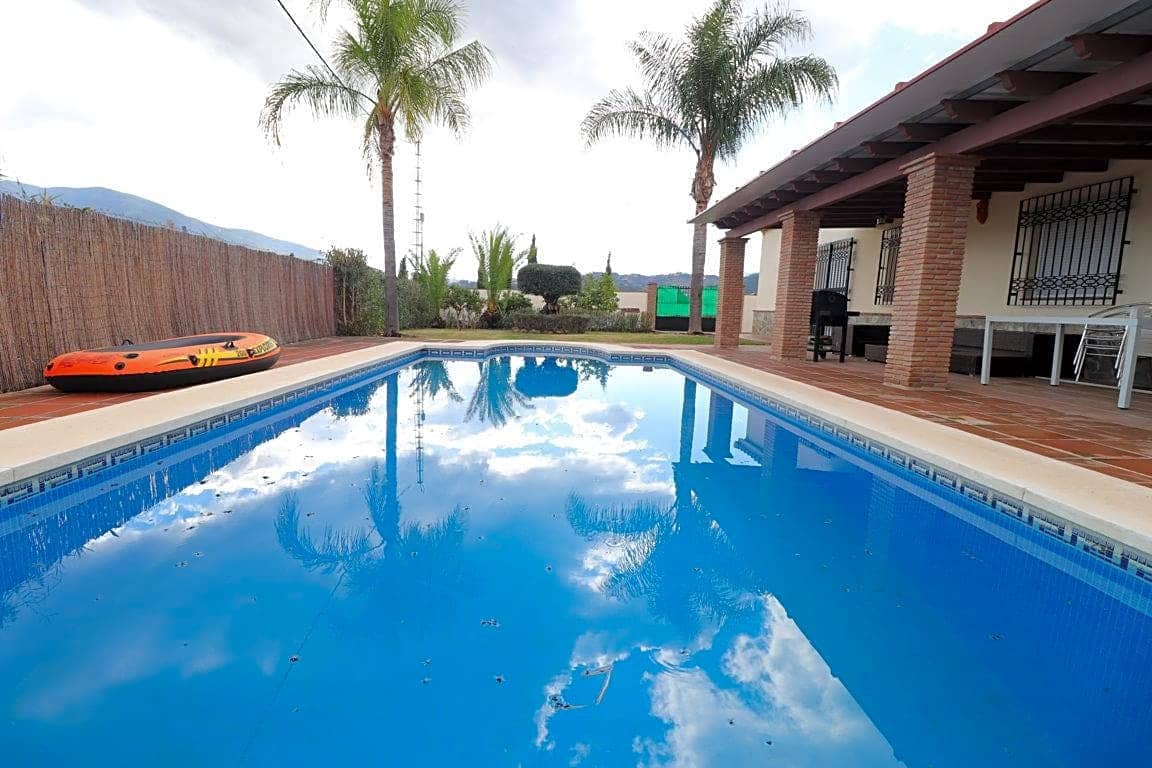 4 soveværelse Villa til leje i Alhaurin el Grande med swimmingpool - € 2.200 (Ref: 6453451)