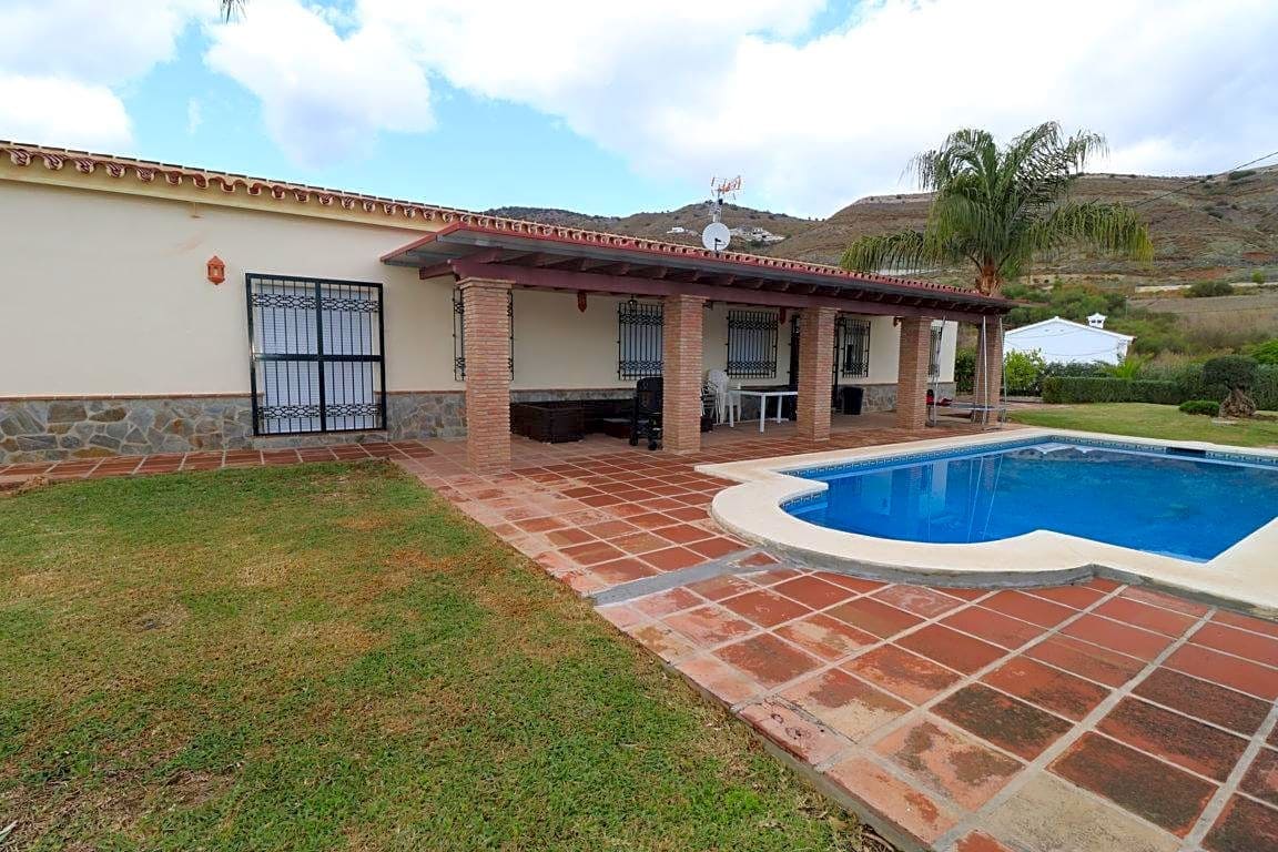 4 soveværelse Villa til leje i Alhaurin el Grande med swimmingpool - € 2.200 (Ref: 6453451)