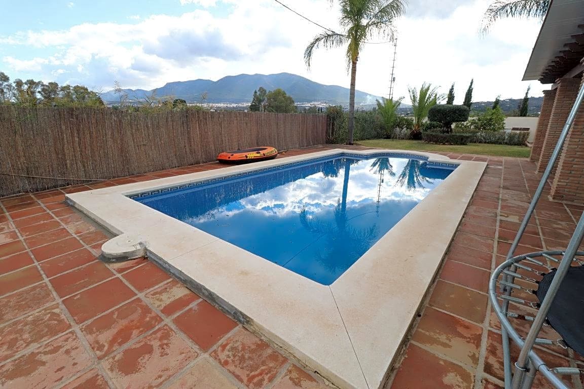 4 soveværelse Villa til leje i Alhaurin el Grande med swimmingpool - € 2.200 (Ref: 6453451)