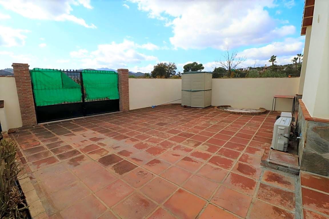 4 soveværelse Villa til leje i Alhaurin el Grande med swimmingpool - € 2.200 (Ref: 6453451)