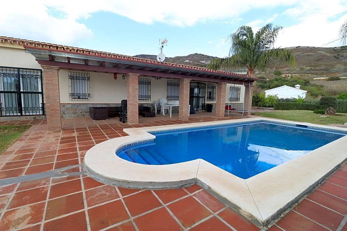 4 soveværelse Villa til leje i Alhaurin el Grande med swimmingpool - € 2.200 (Ref: 6453451)