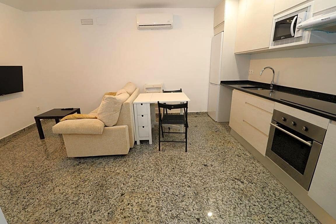 1 makuuhuone Asunto vuokrattavana paikassa Coin - 650 € (Ref: 6493009)