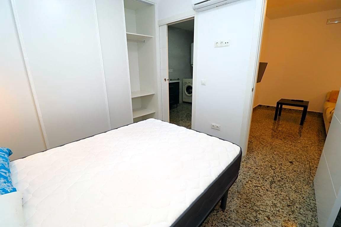 1 makuuhuone Asunto vuokrattavana paikassa Coin - 650 € (Ref: 6493009)