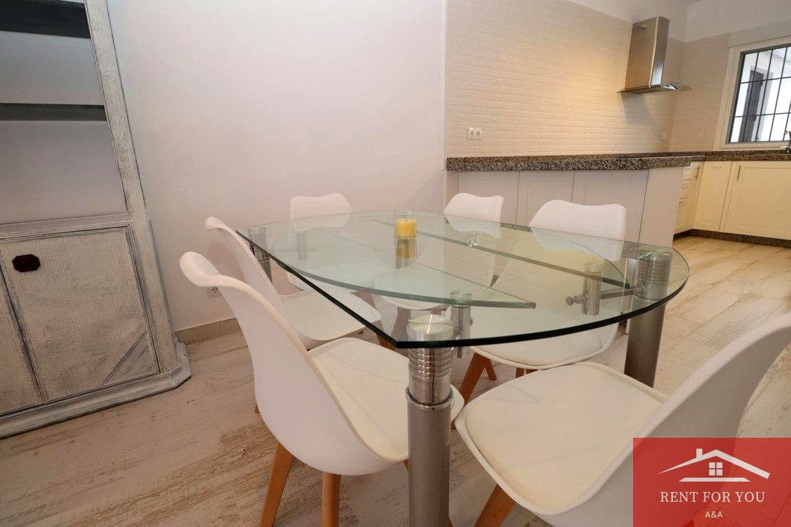 3 quarto Moradia para arrendar em Alhaurin de la Torre - 1 400 € (Ref: 6708182)