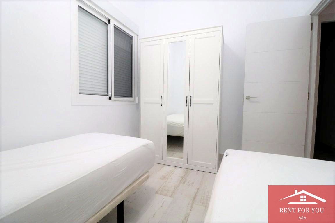 3 quarto Moradia para arrendar em Alhaurin de la Torre - 1 400 € (Ref: 6708182)