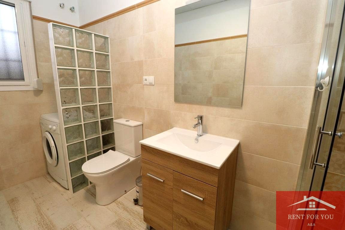 3 quarto Moradia para arrendar em Alhaurin de la Torre - 1 400 € (Ref: 6708182)