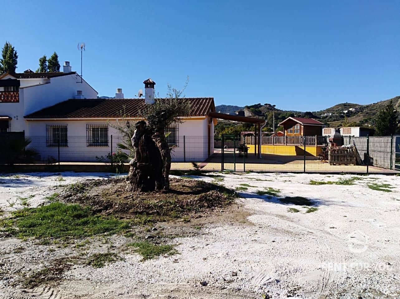 3 bedroom Villa for rent in Coin with pool garage - € 1,000 (Ref: 6709747)