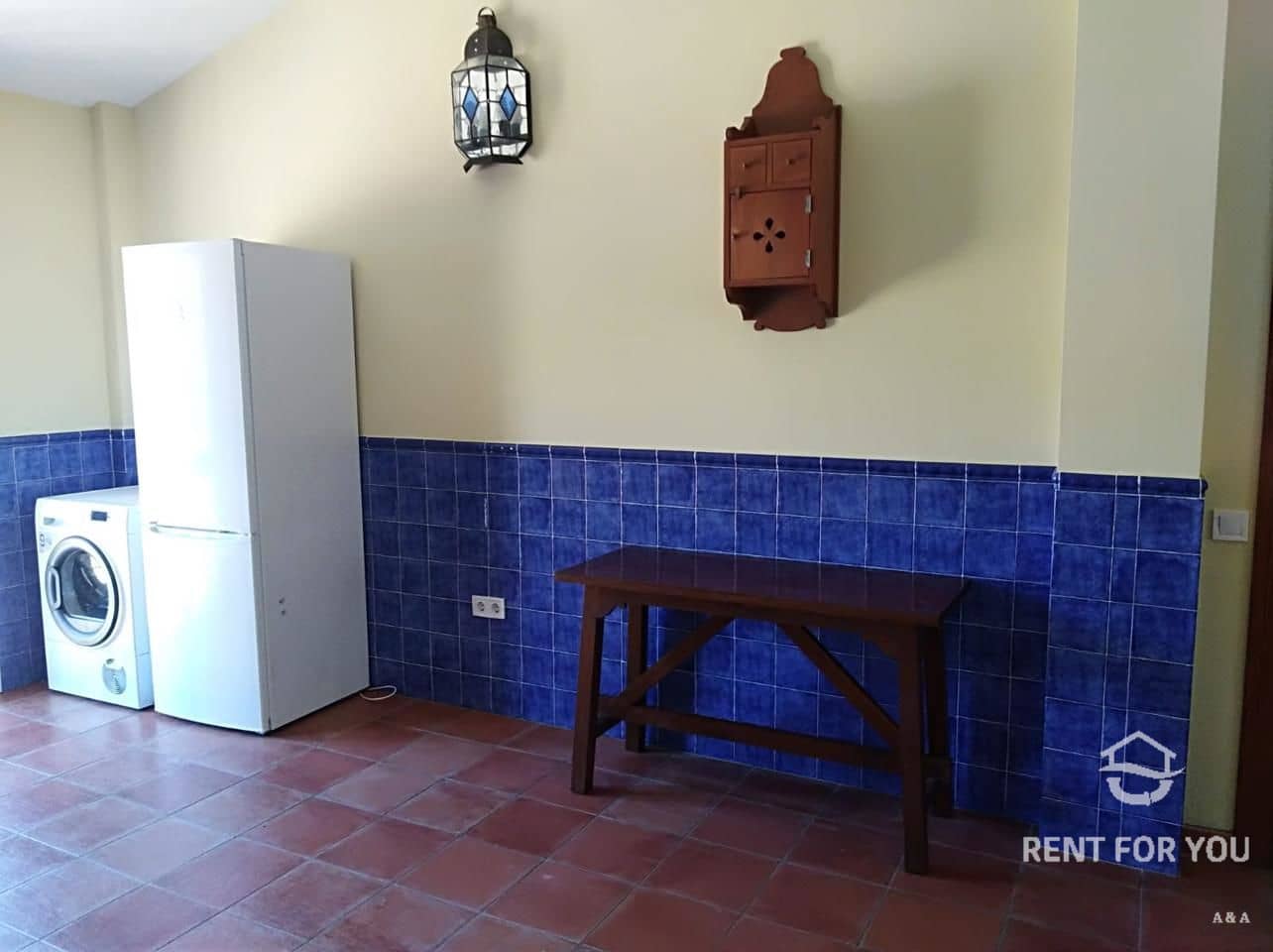 3 bedroom Villa for rent in Coin with pool garage - € 1,000 (Ref: 6709747)