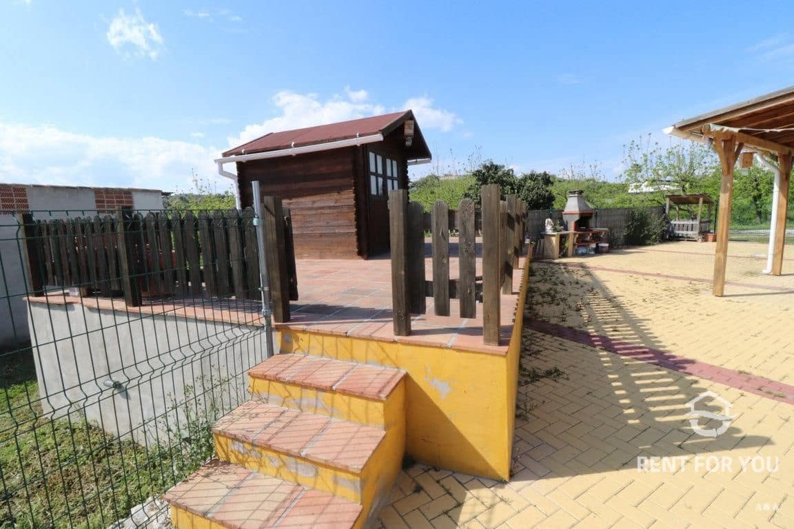 3 bedroom Villa for rent in Coin with pool garage - € 1,000 (Ref: 6709747)