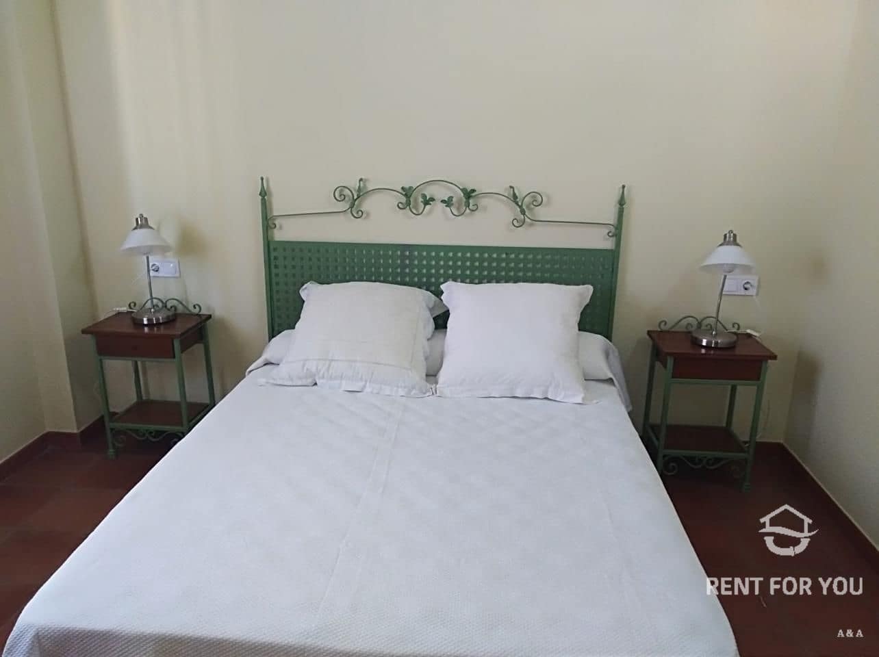 3 bedroom Villa for rent in Coin with pool garage - € 1,000 (Ref: 6709747)