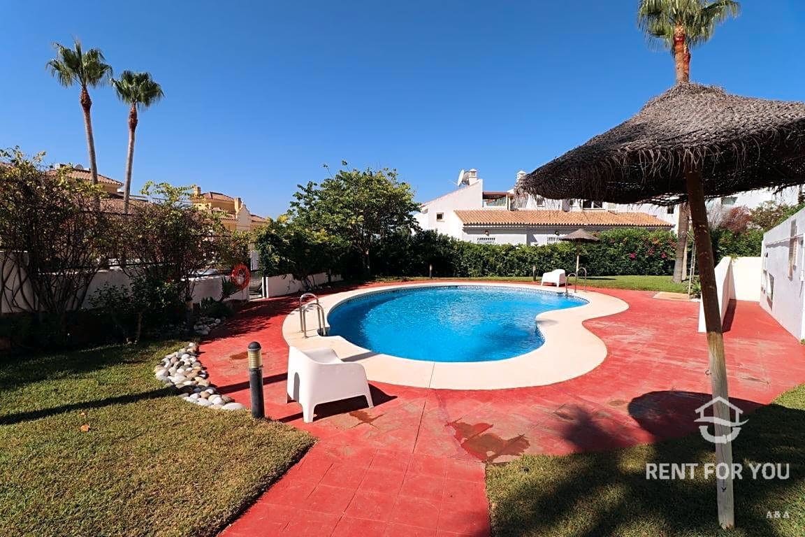 Appartement de 2 chambres à louer à Alhaurin el Grande avec piscine garage - 1 100 € (Ref: 6798473)