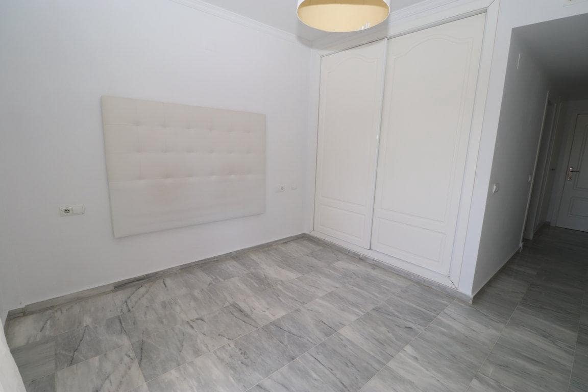 Appartement de 2 chambres à louer à Alhaurin el Grande avec piscine garage - 1 100 € (Ref: 6798473)
