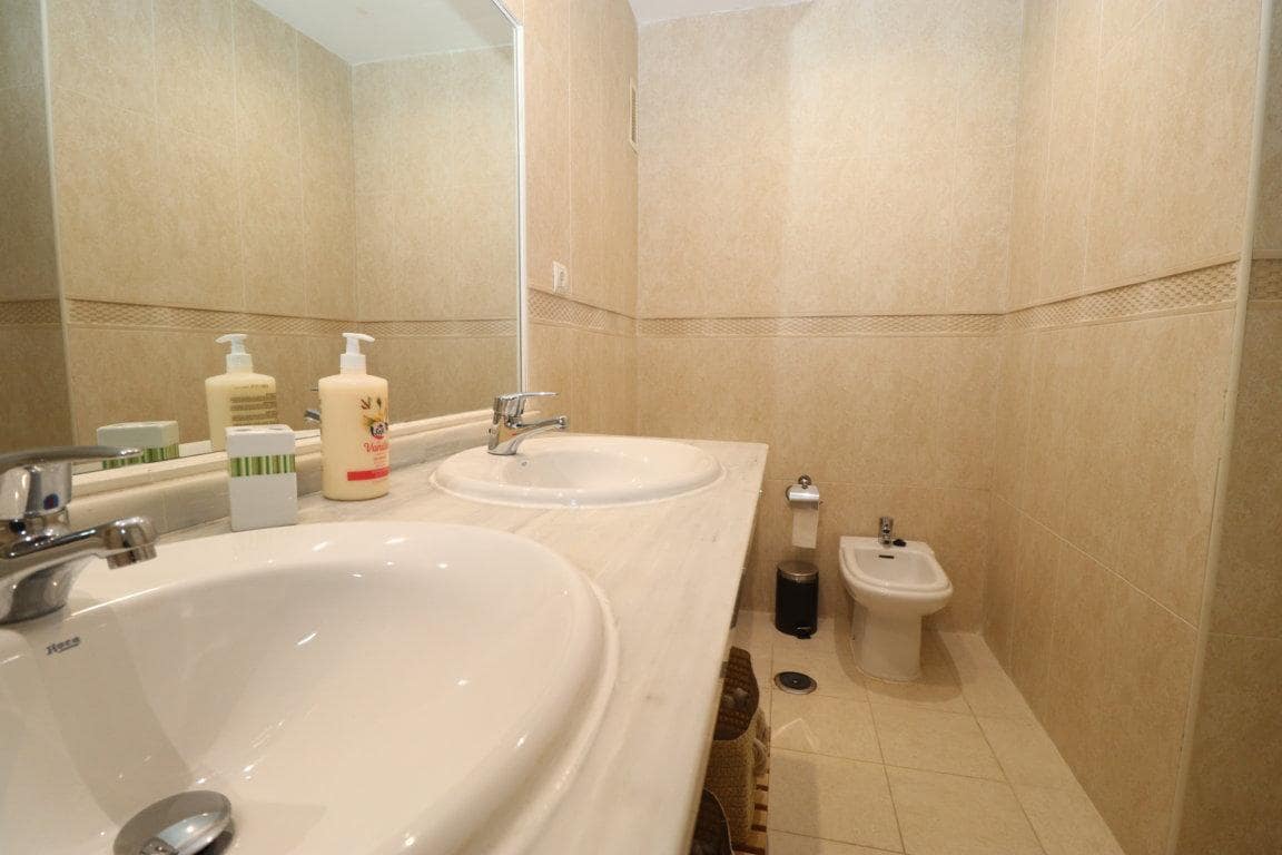 Appartement de 2 chambres à louer à Alhaurin el Grande avec piscine garage - 1 100 € (Ref: 6798473)