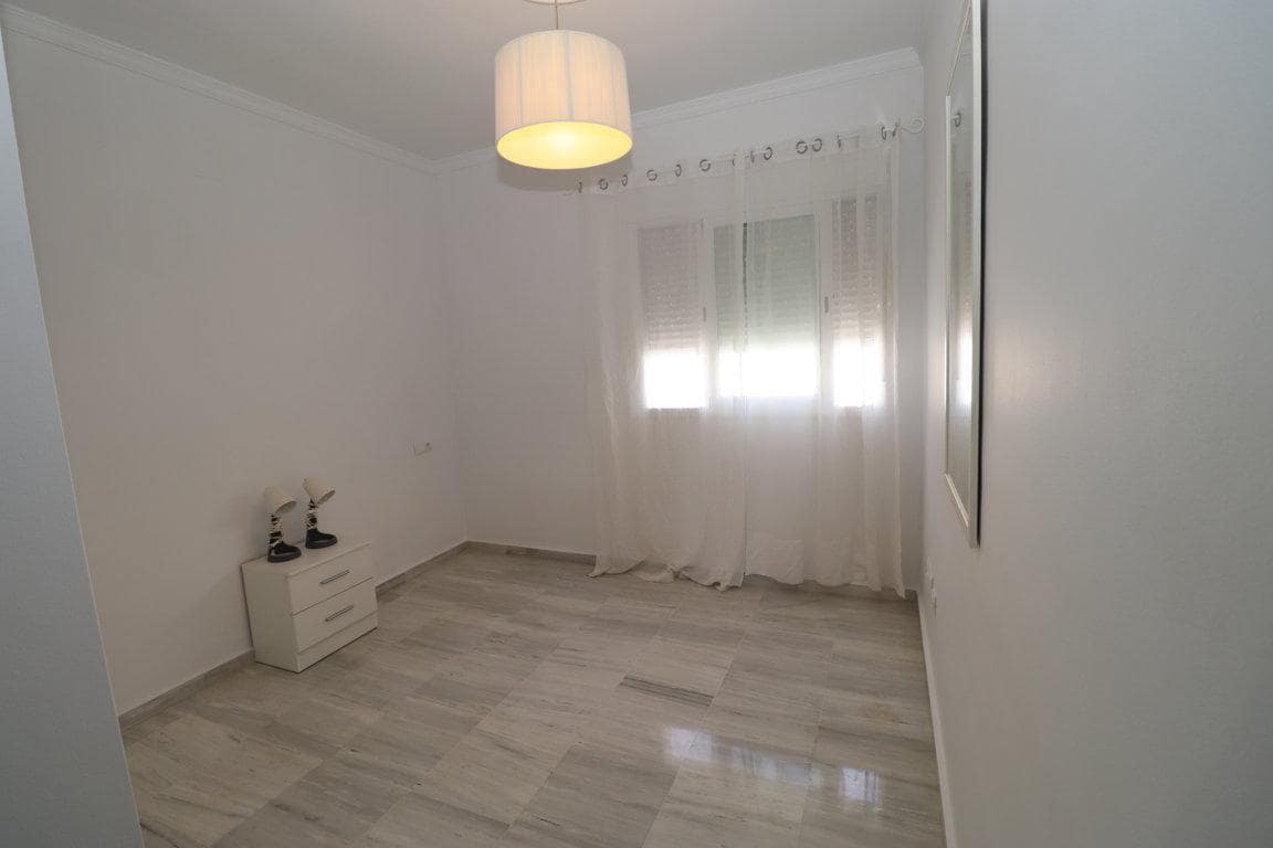 Appartement de 2 chambres à louer à Alhaurin el Grande avec piscine garage - 1 100 € (Ref: 6798473)