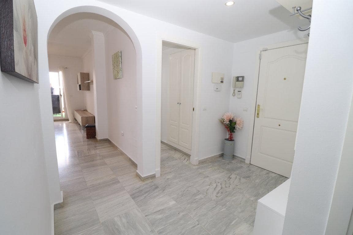 Appartement de 2 chambres à louer à Alhaurin el Grande avec piscine garage - 1 100 € (Ref: 6798473)