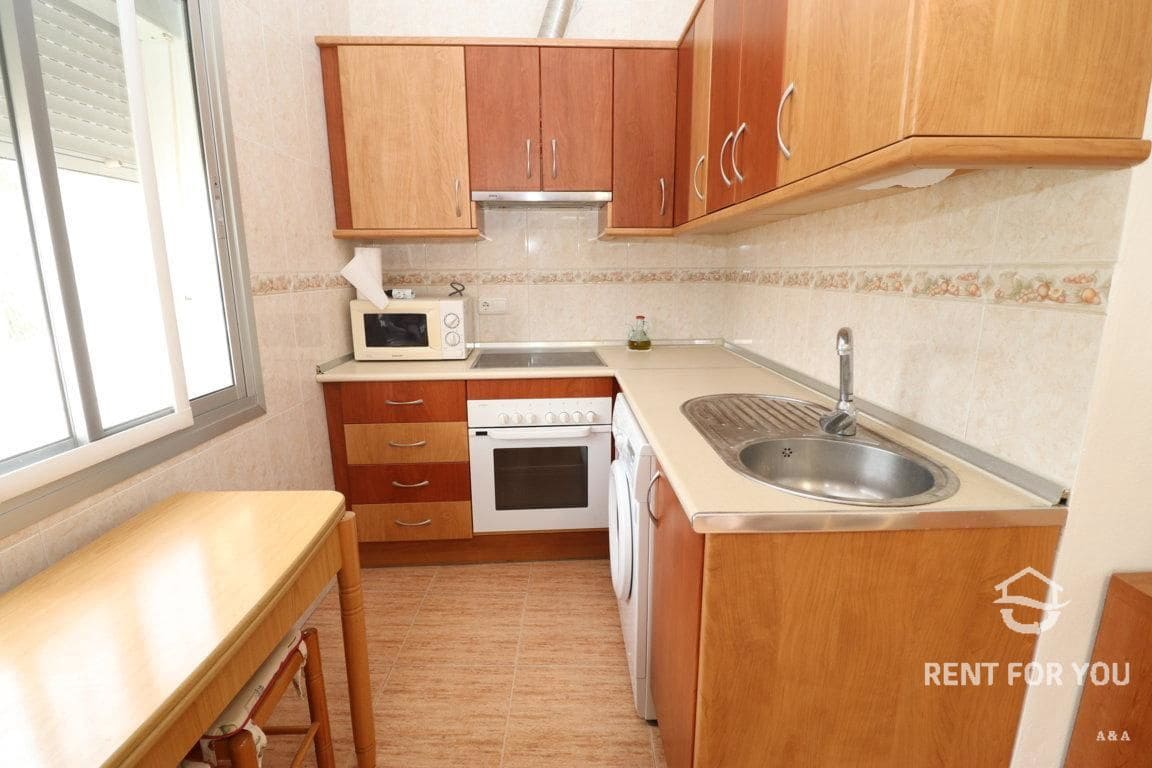 1 soveværelse Villa til leje i Alhaurin el Grande med garage - € 700 (Ref: 6861894)