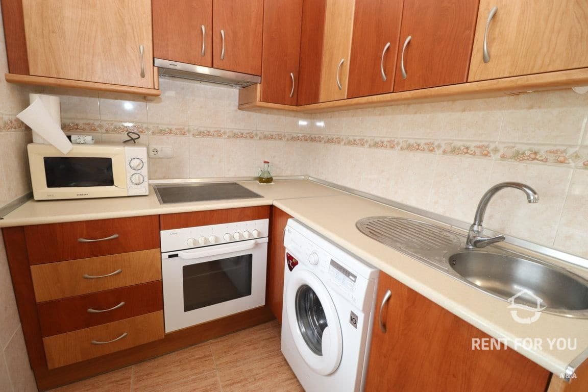 1 soveværelse Villa til leje i Alhaurin el Grande med garage - € 700 (Ref: 6861894)