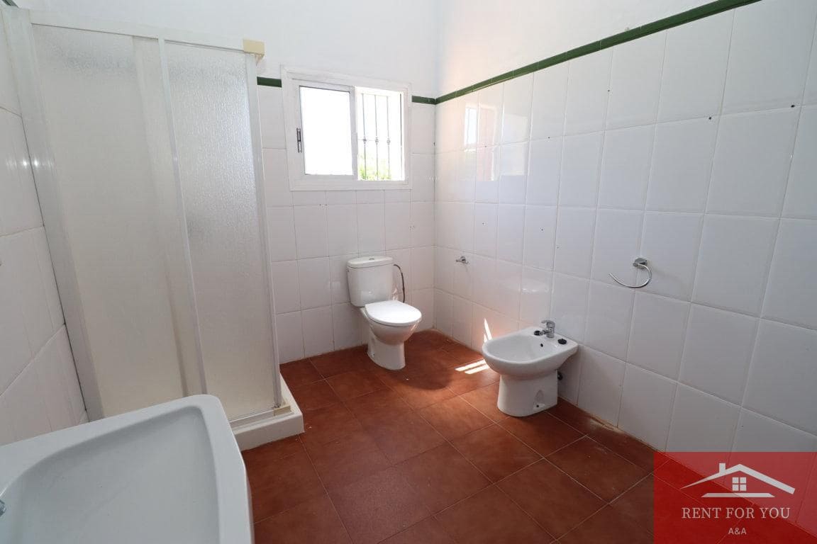Villa/Maison de 2 chambres à louer à Alhaurin el Grande avec garage - 1 200 € (Ref: 6895691)