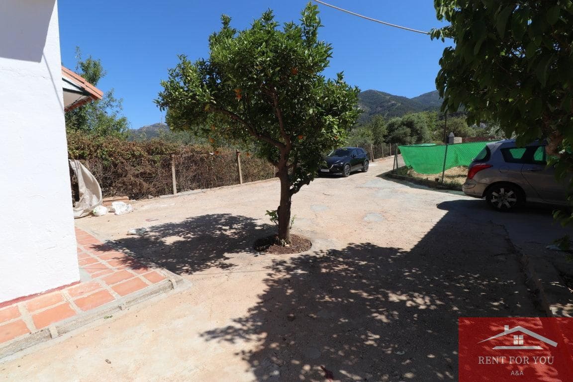 Villa/Maison de 2 chambres à louer à Alhaurin el Grande avec garage - 1 200 € (Ref: 6895691)