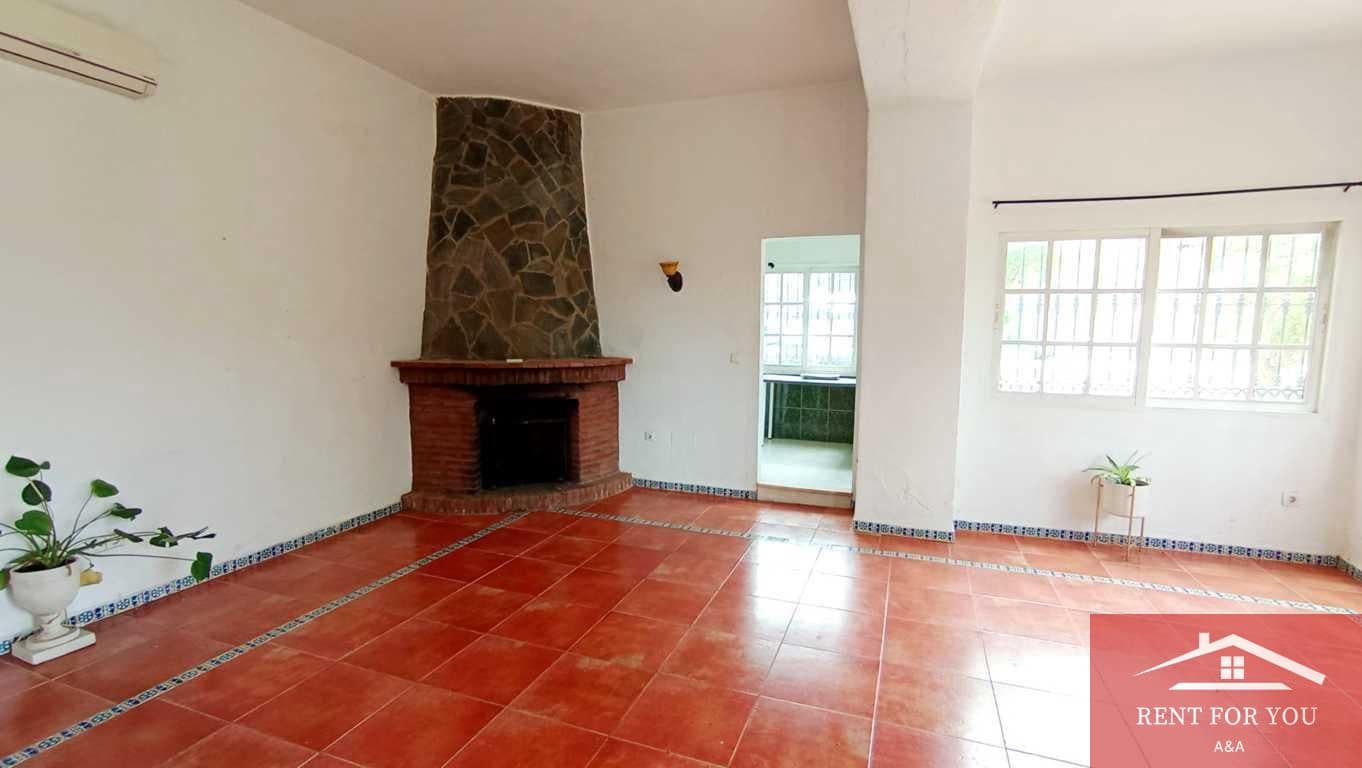 Villa/Maison de 2 chambres à louer à Alhaurin el Grande avec garage - 1 200 € (Ref: 6895691)