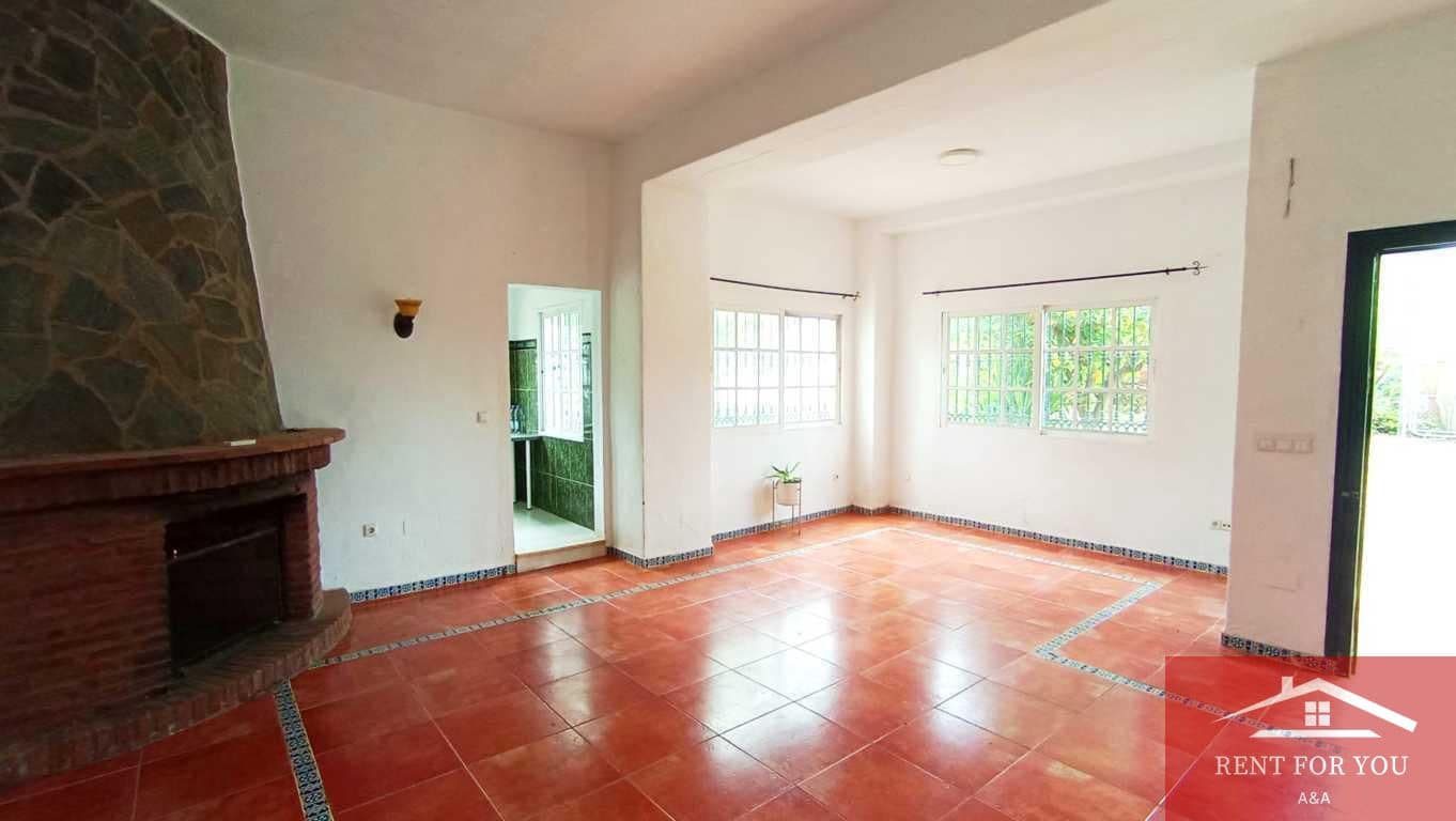 Villa/Maison de 2 chambres à louer à Alhaurin el Grande avec garage - 1 200 € (Ref: 6895691)