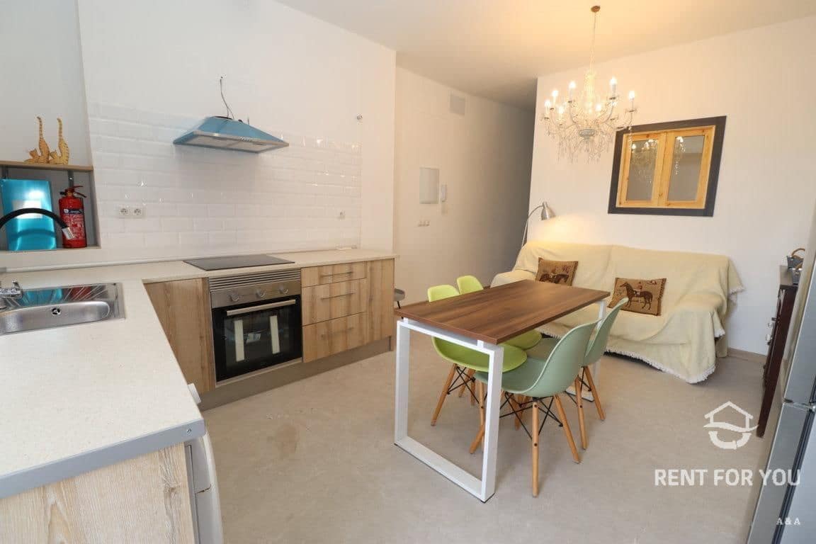 Piso de 2 habitaciones en Alhaurín el Grande en alquiler - 750 € (Ref: 6913814)