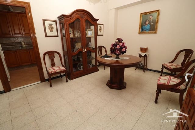 Villa/Maison de 5 chambres à louer à Alhaurín el Grande - 1 050 € (Ref: 6979054)