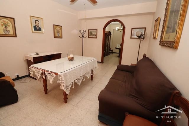 Villa/Maison de 5 chambres à louer à Alhaurín el Grande - 1 050 € (Ref: 6979054)