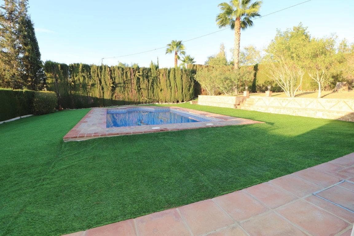 5 Zimmer Villa zu vermieten in Alhaurin el Grande mit Pool - 1.800 € (Ref: 6989604)