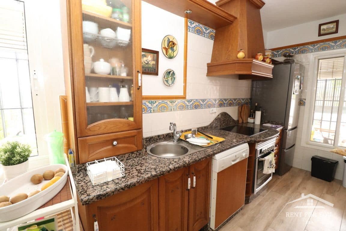 2 slaapkamer Villa te huur in Alhaurin el Grande met zwembad garage - € 1.700 (Ref: 7393919)