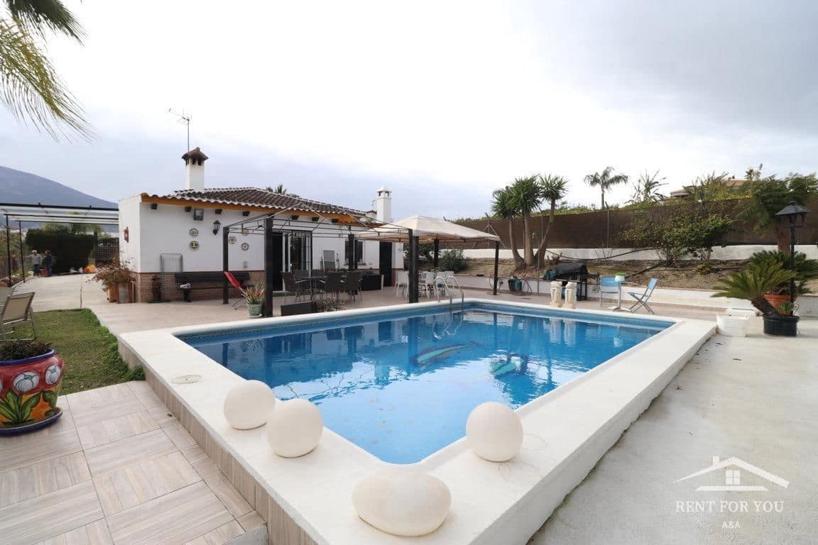 2 slaapkamer Villa te huur in Alhaurin el Grande met zwembad garage - € 1.700 (Ref: 7393919)