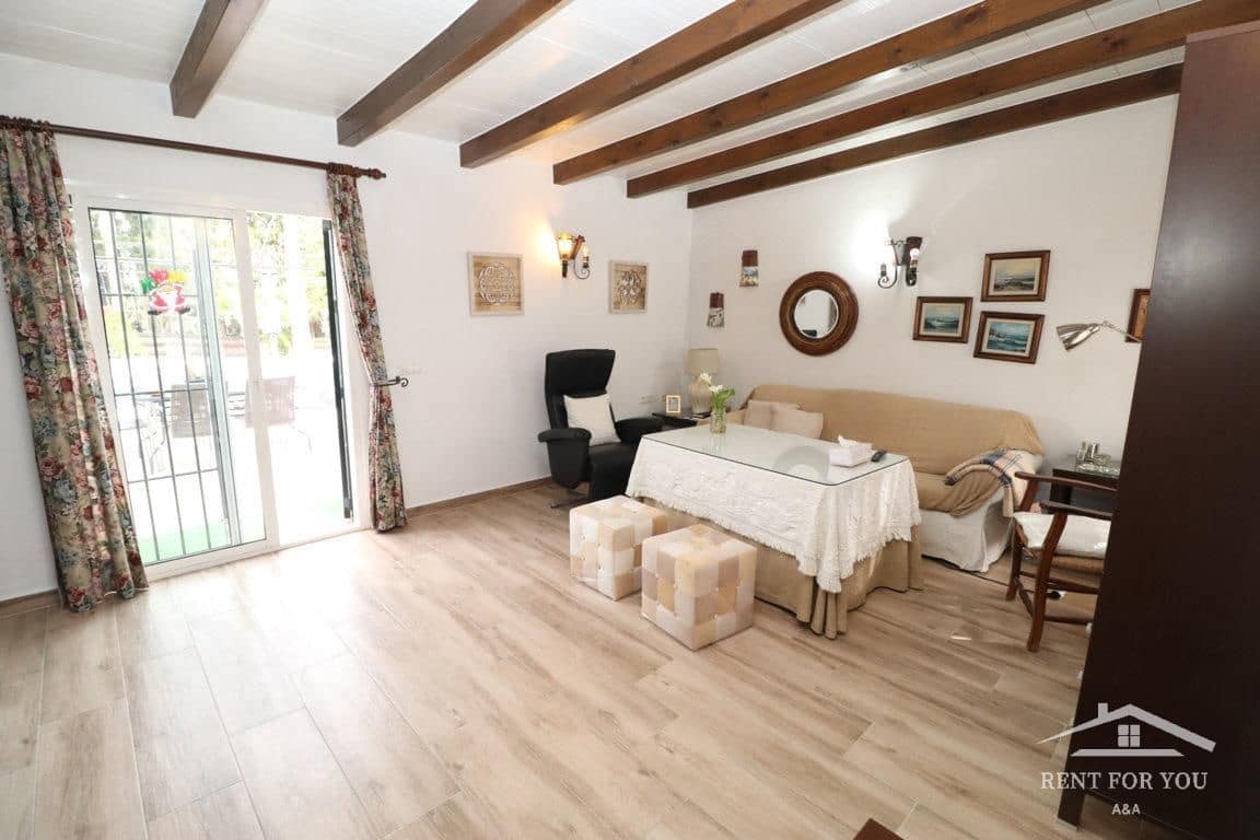 2 slaapkamer Villa te huur in Alhaurin el Grande met zwembad garage - € 1.700 (Ref: 7393919)