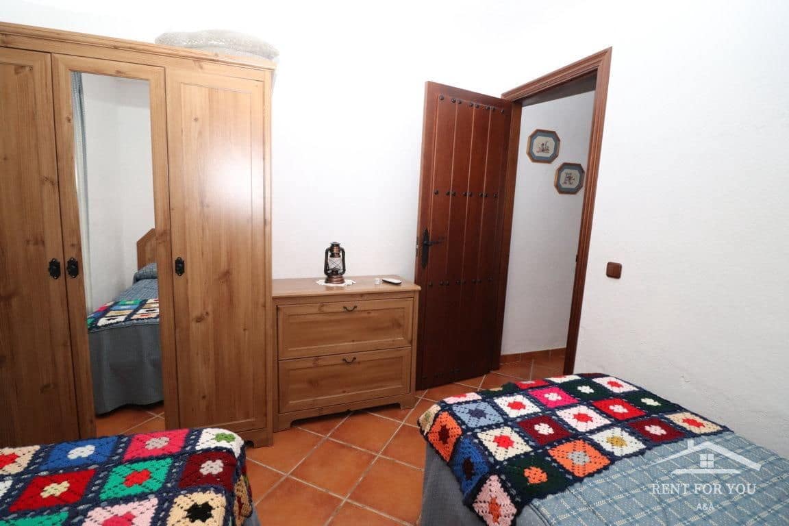 3 Zimmer Villa zu vermieten in Coin mit Pool Garage - 1.300 € (Ref: 7404430)