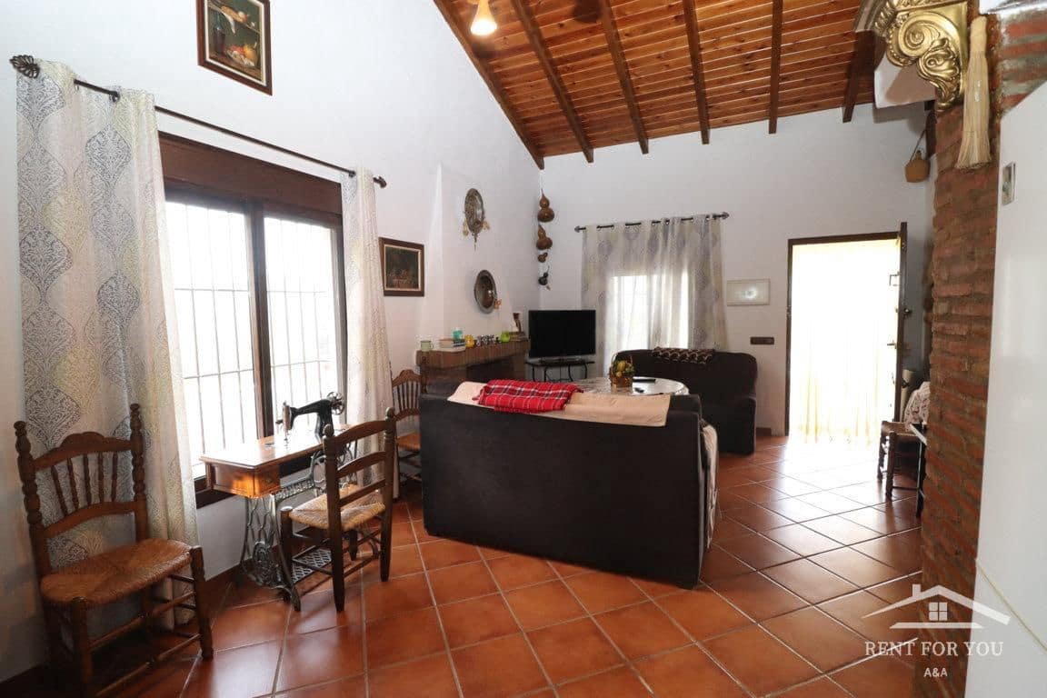 3 Zimmer Villa zu vermieten in Coin mit Pool Garage - 1.300 € (Ref: 7404430)