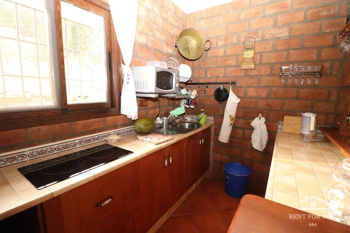 3 Zimmer Villa zu vermieten in Coin mit Pool Garage - 1.300 € (Ref: 7404430)