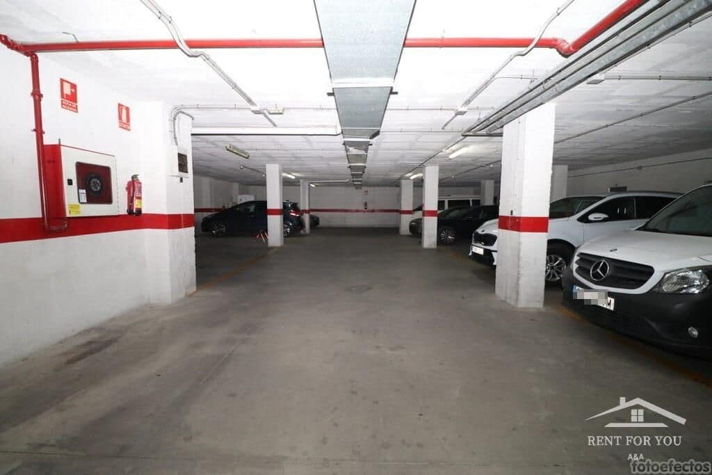 4 soverom Leilighet til leie i Cartama med garasje - € 1 000 (Ref: 7455691)