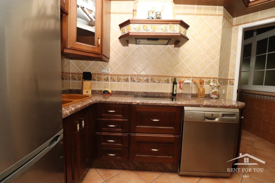 4 soverom Leilighet til leie i Cartama med garasje - € 1 000 (Ref: 7455691)