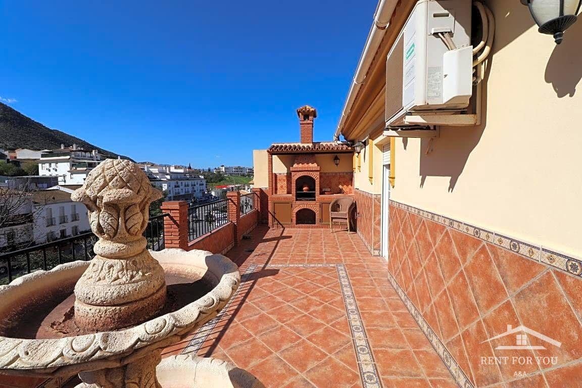 4 soverom Leilighet til leie i Cartama med garasje - € 1 000 (Ref: 7455691)