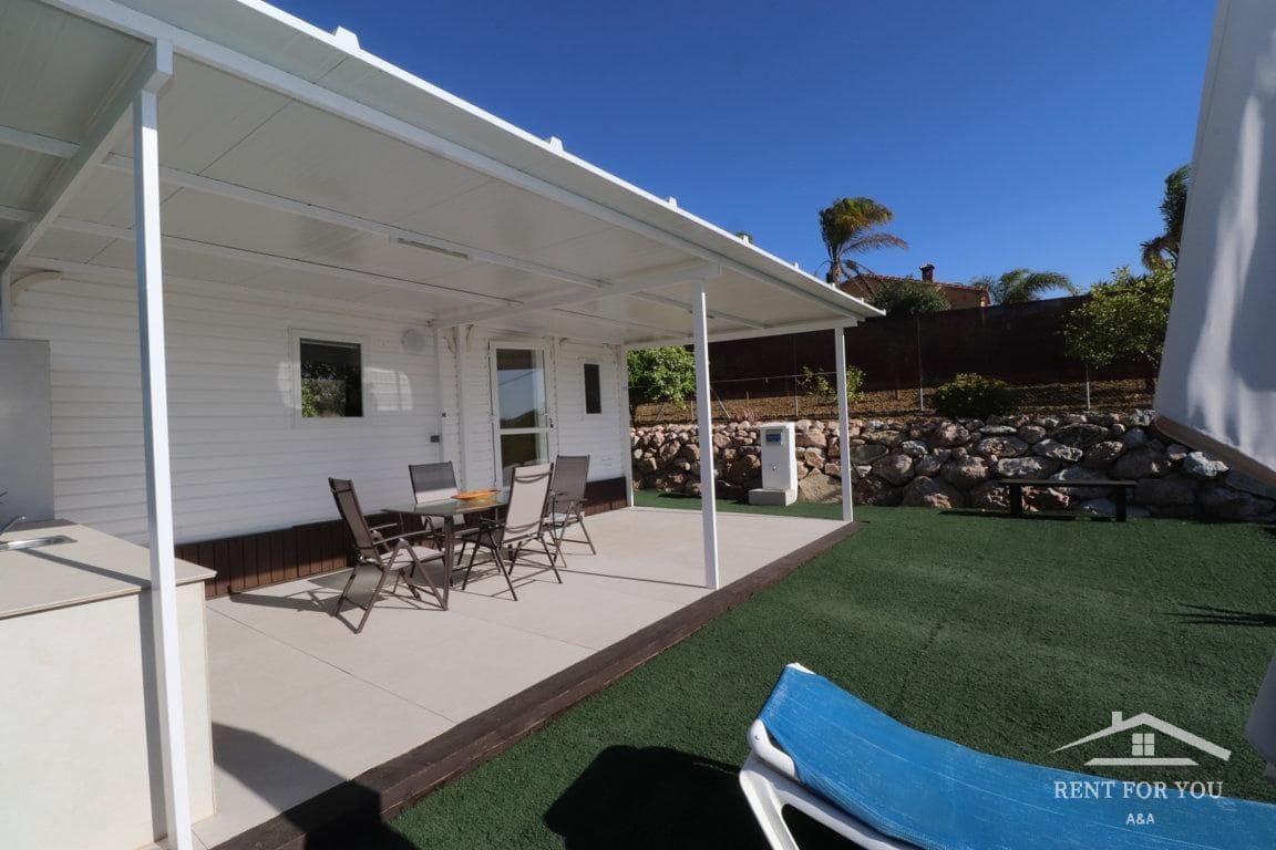 2 bedroom Villa for rent in Alhaurin el Grande with pool - € 750 (Ref: 7495890)