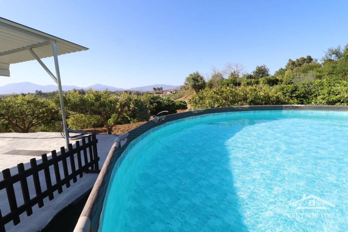 2 bedroom Villa for rent in Alhaurin el Grande with pool - € 750 (Ref: 7495890)